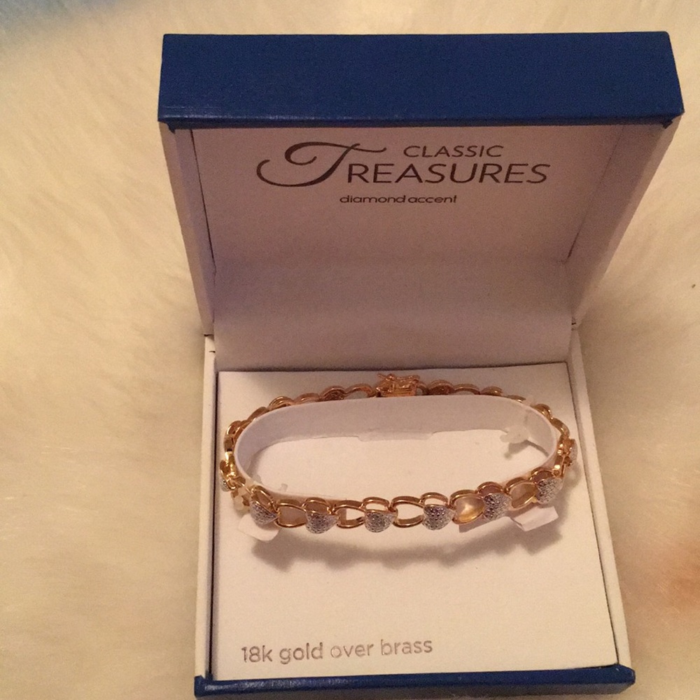 ♥️ Diamond accent gold bracelet